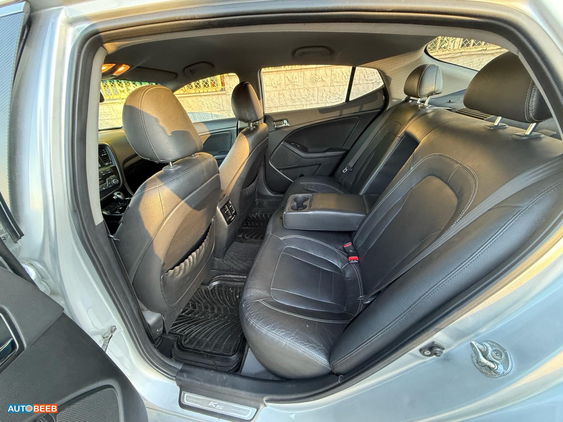 KIA K5 2012