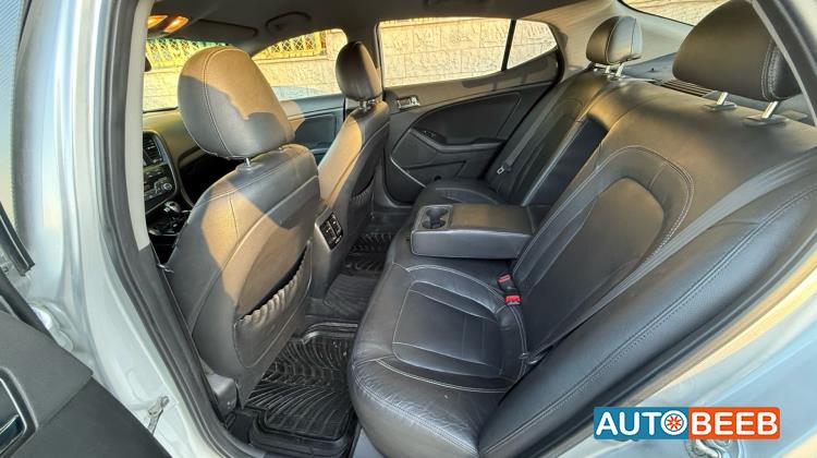 KIA K5 2012