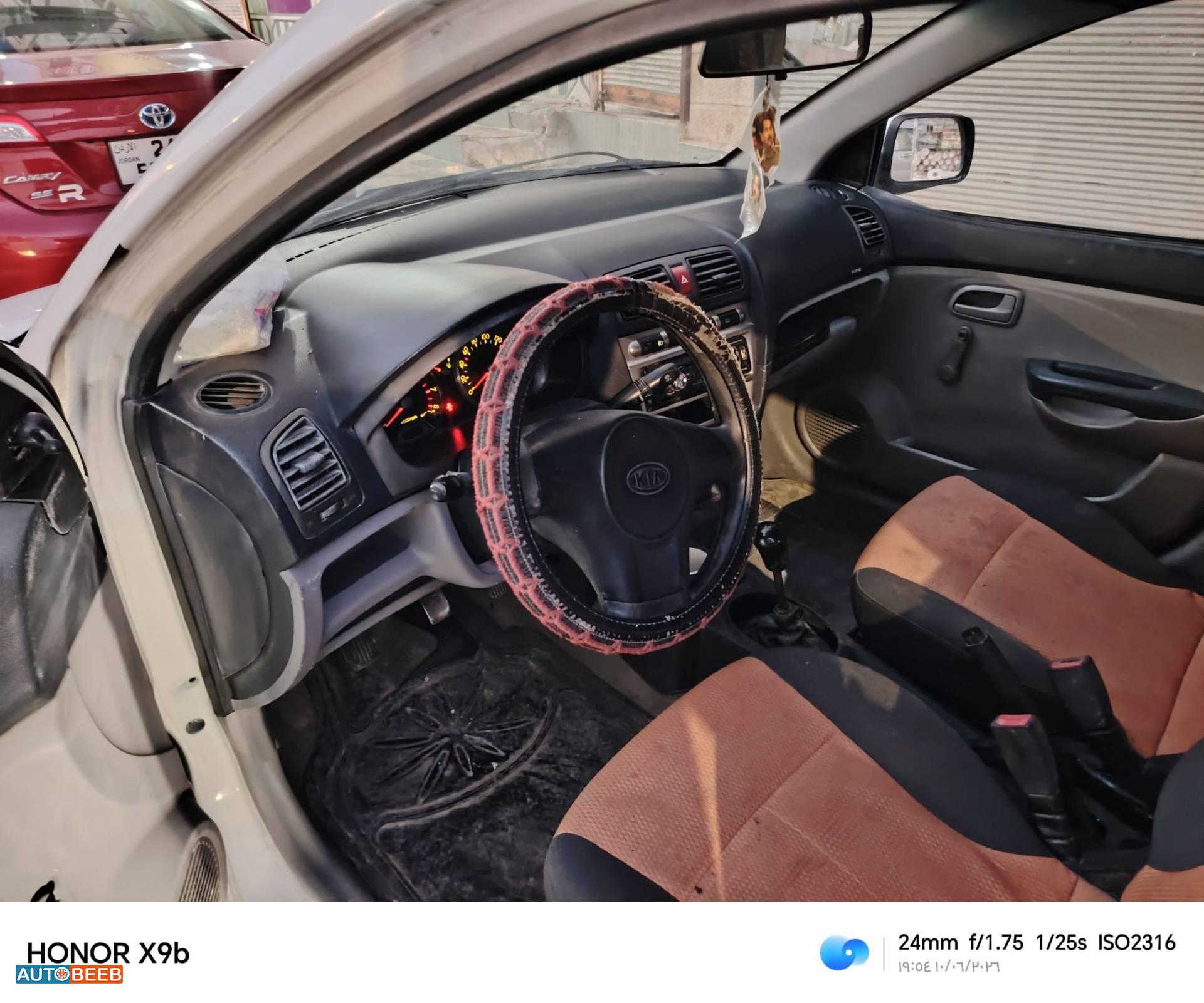 KIA  2006