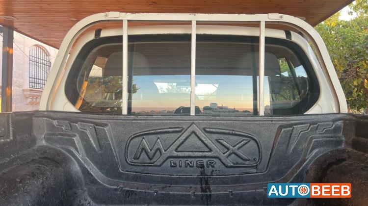 Mitsubishi L200 2014