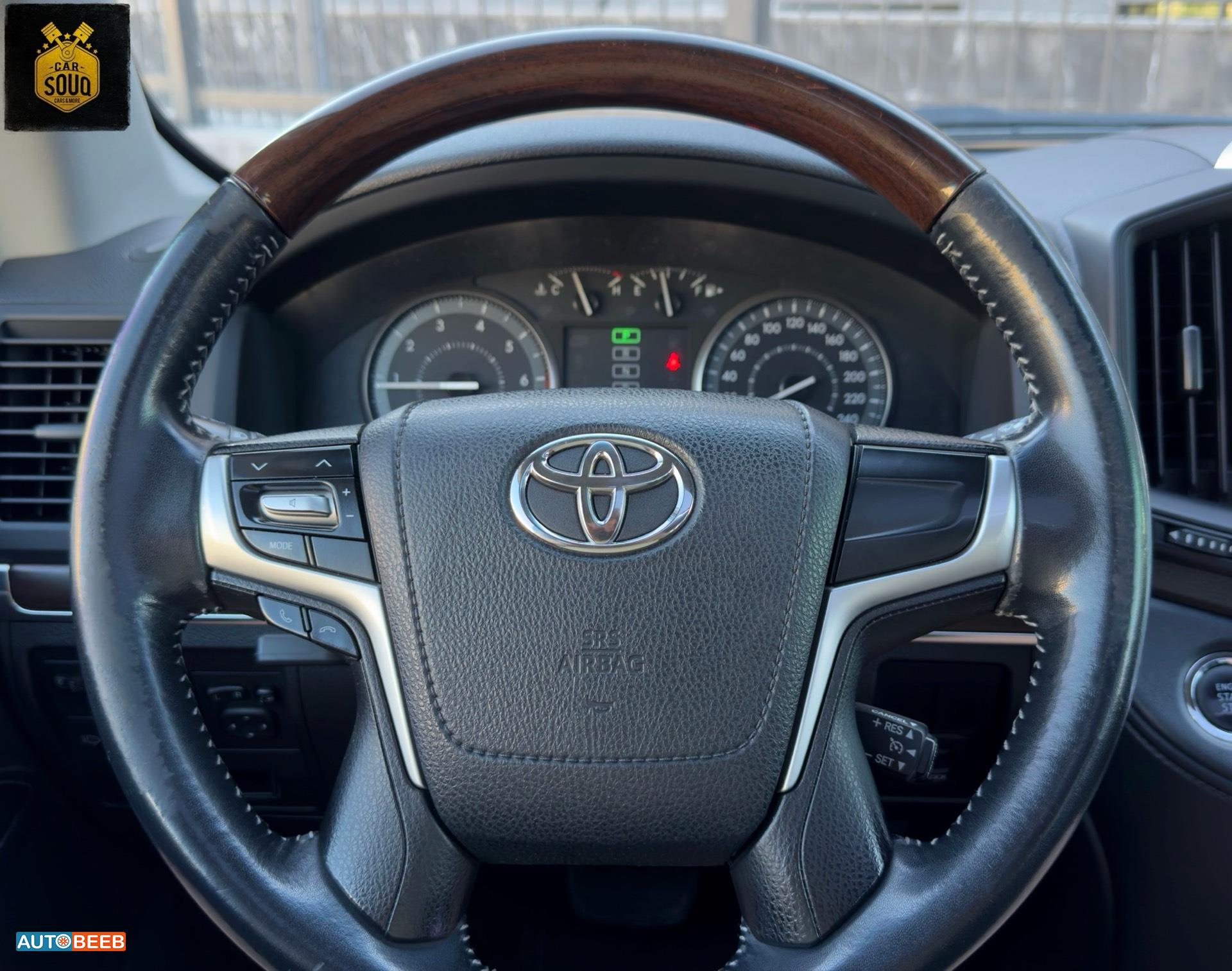Toyota Land Cruiser 2016