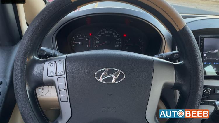 Hyundai H1 2018