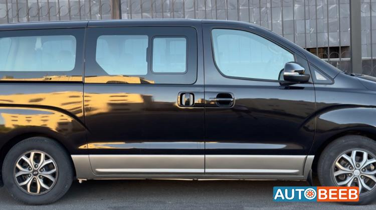 Hyundai H1 2019