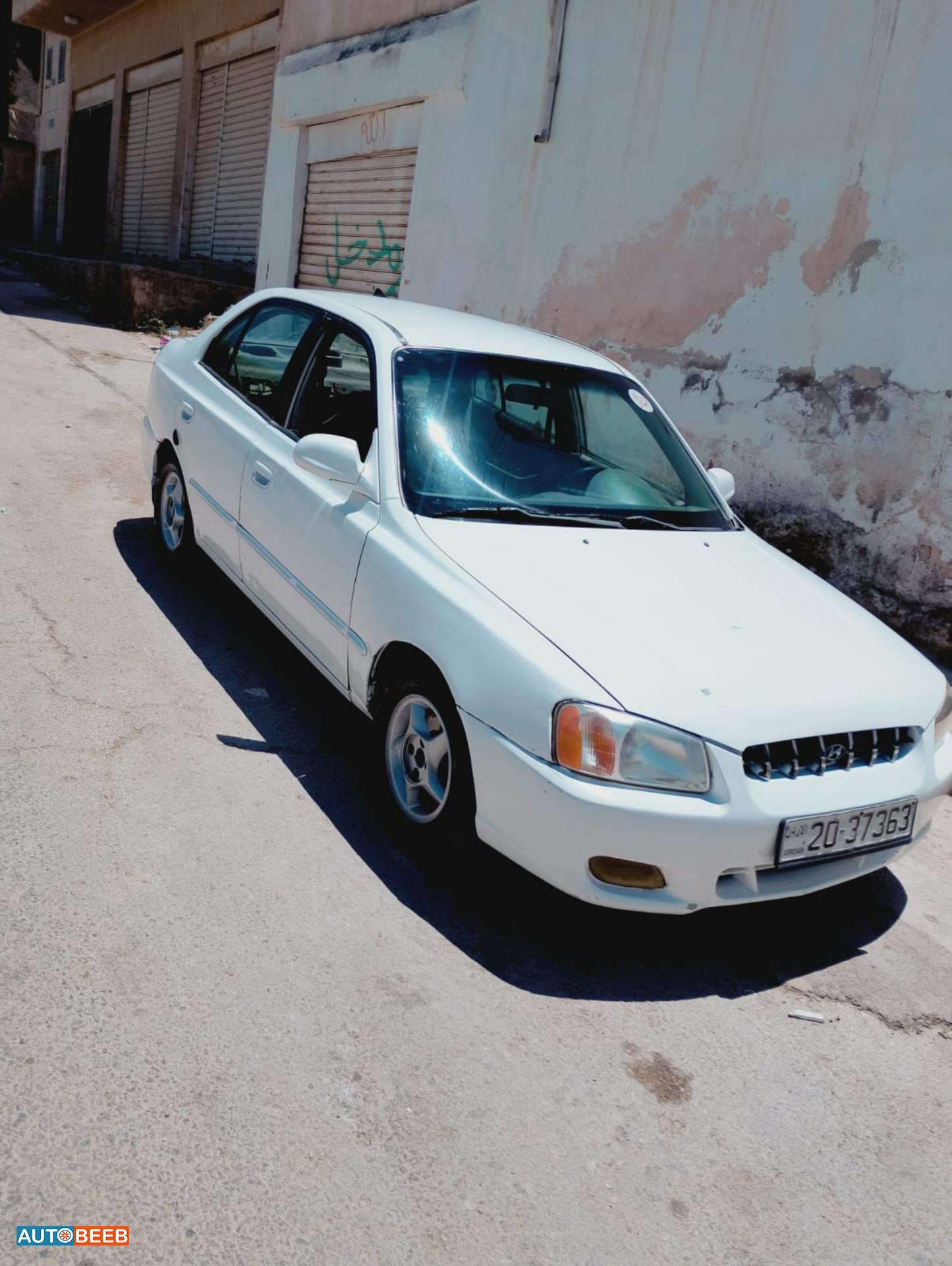 هيونداي فيرنا 1999