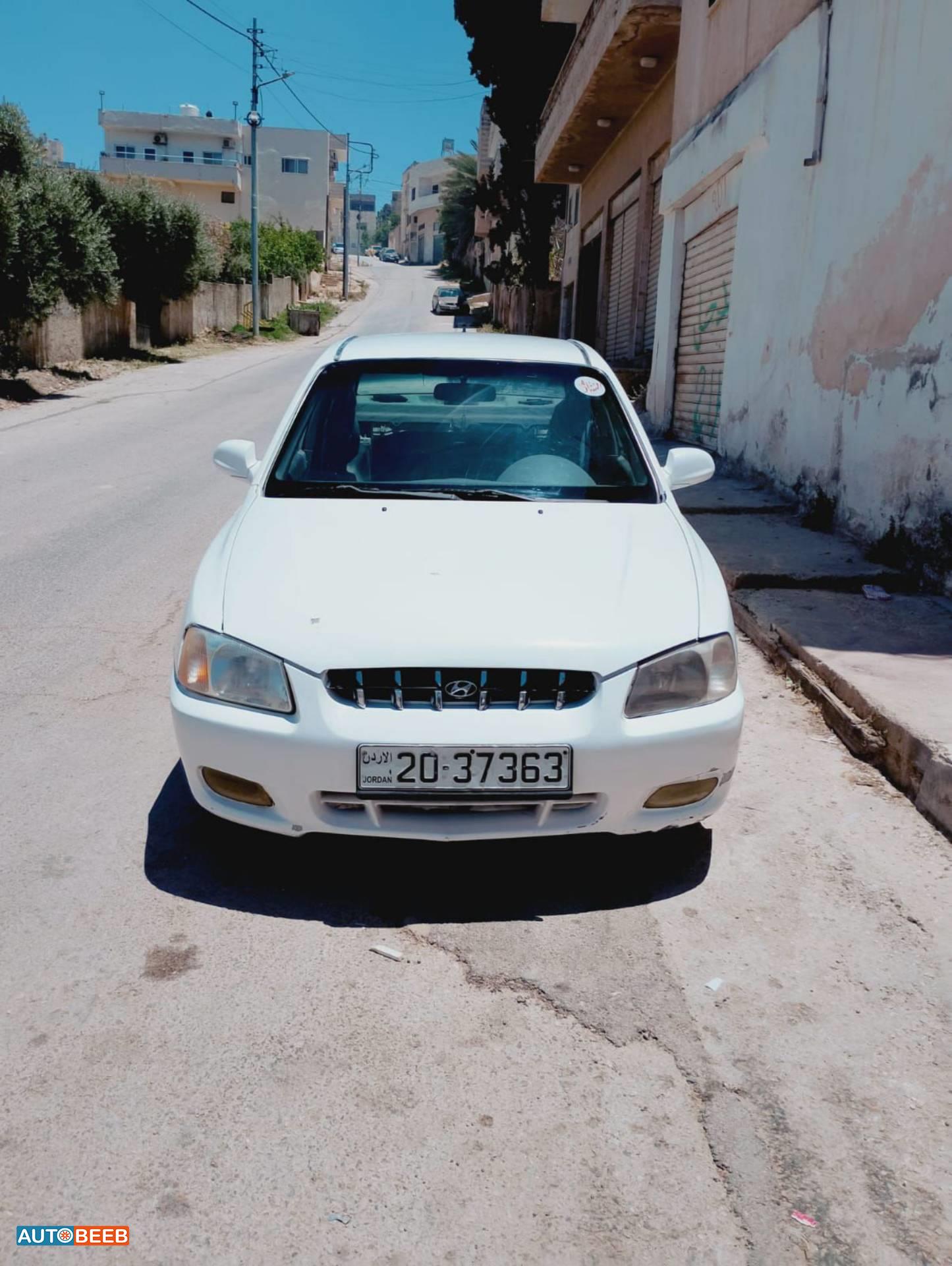 هيونداي فيرنا 1999