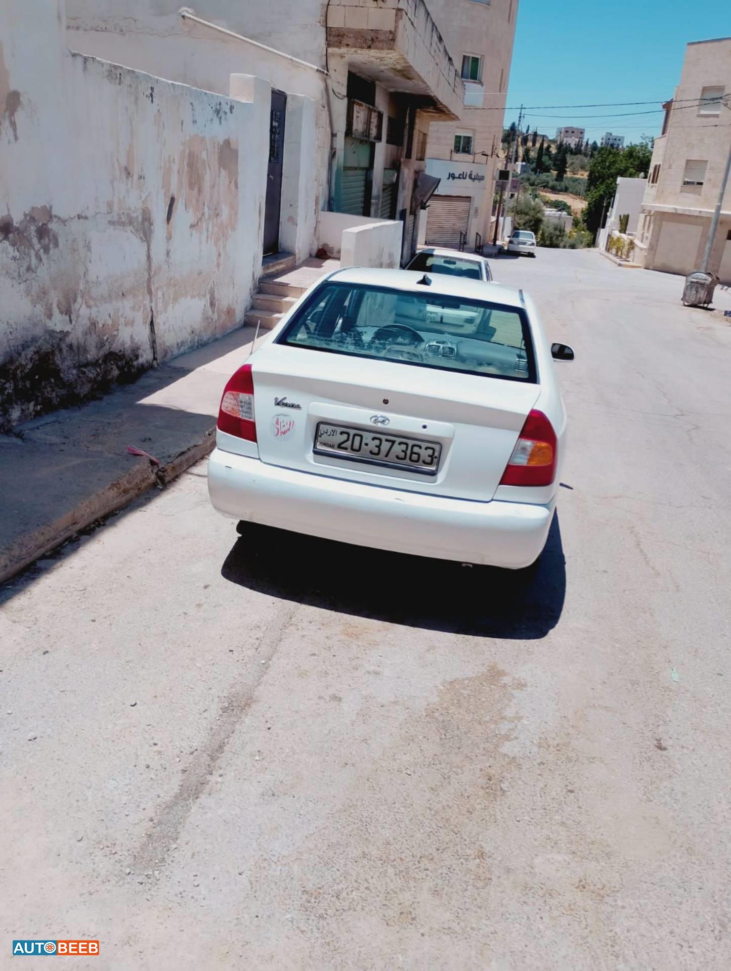هيونداي فيرنا 1999
