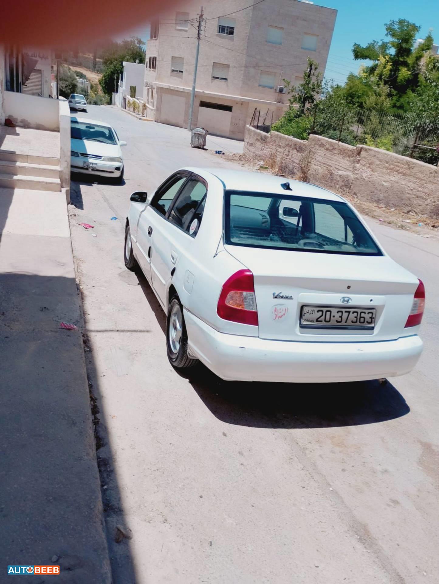 هيونداي فيرنا 1999