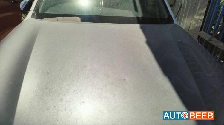 Body  Hood Toyota Hilux