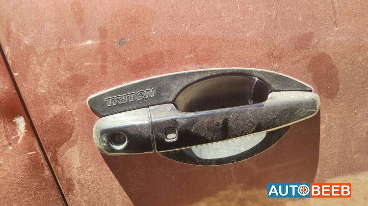 Body  Door Handle  Mitsubishi L200