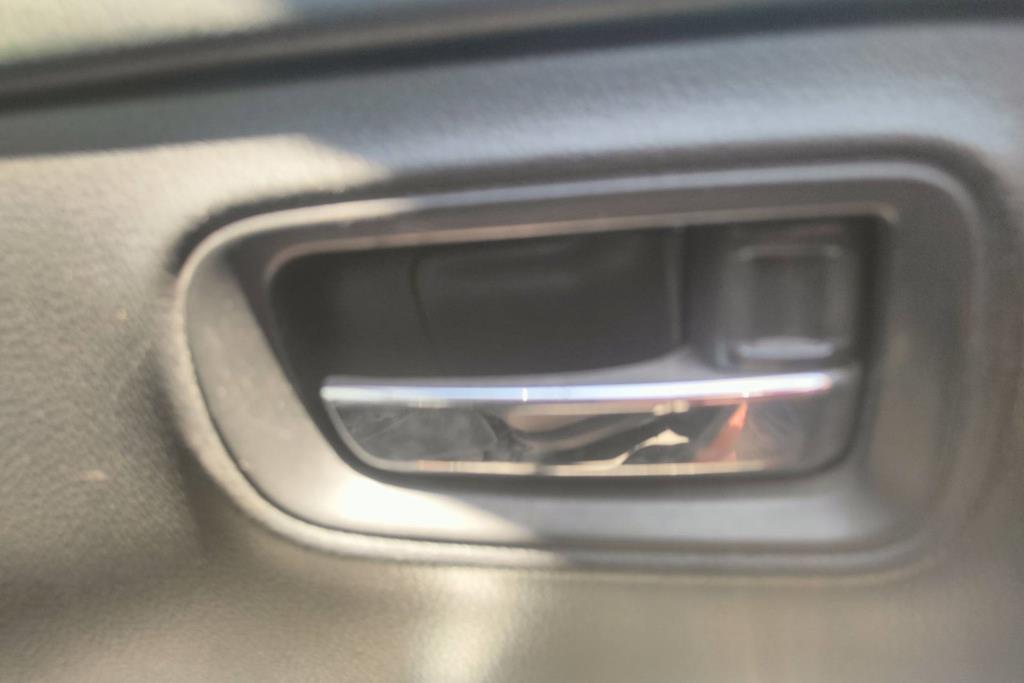 Body  Door Handle  Mitsubishi L200