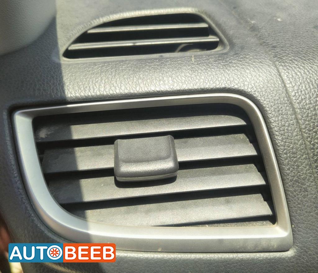 Cabin  Control buttons Mitsubishi L200