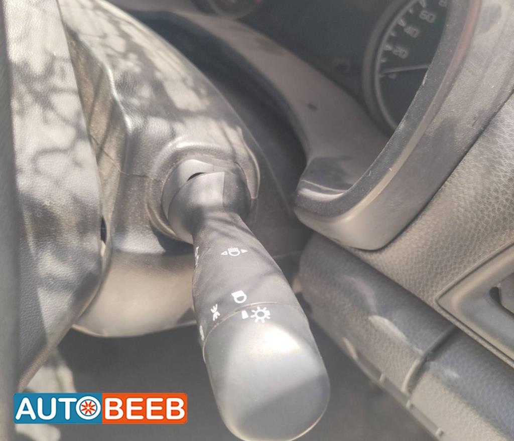 Cabin  Control buttons Isuzu D-Max
