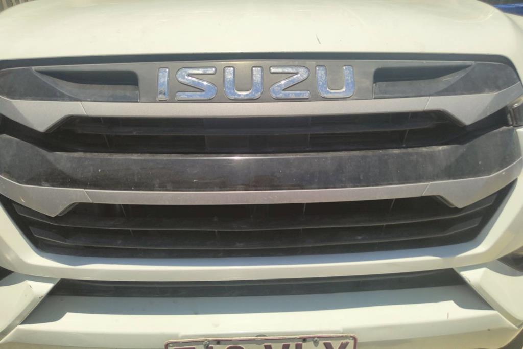 Body  Grilles Isuzu D-Max