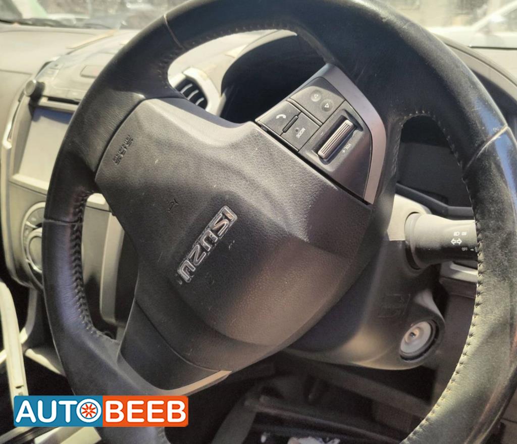 Cabin  Steering Wheel Isuzu D-Max
