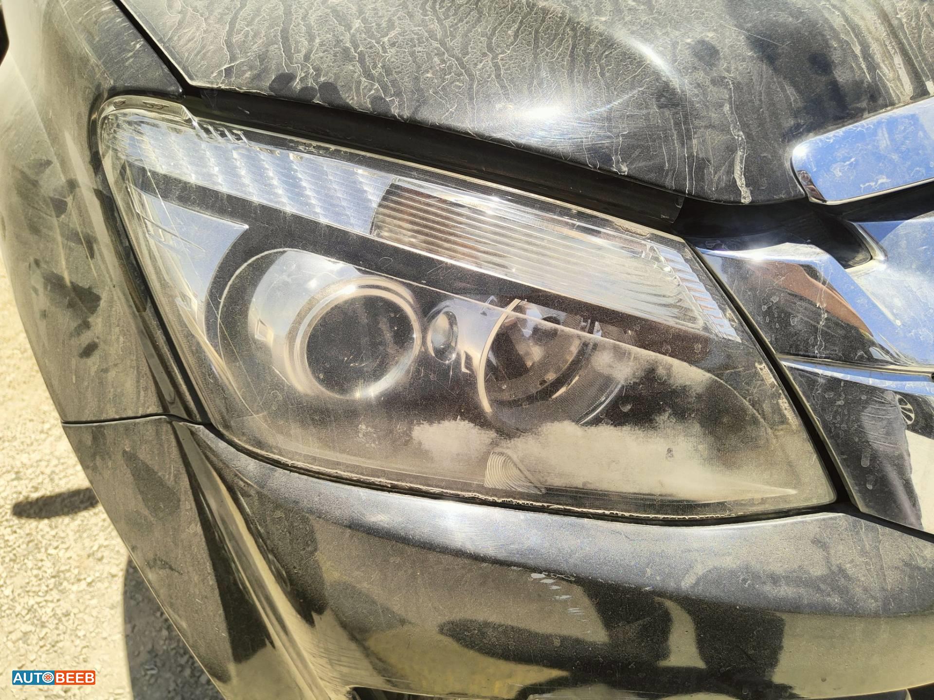 Lights Front light Isuzu D-Max
