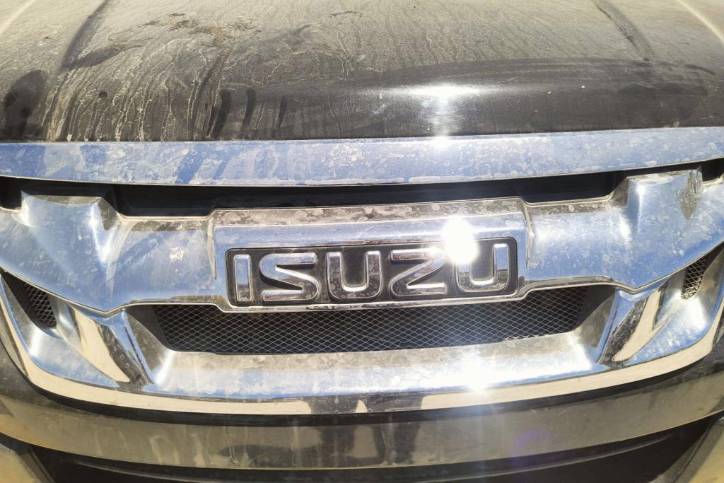 Body  Grilles Isuzu D-Max