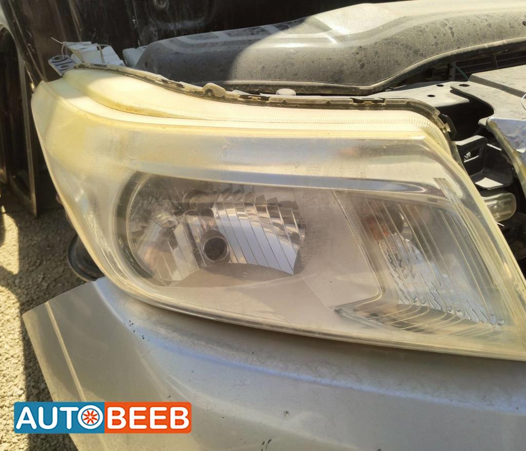 Lights Front light Nissan Navara