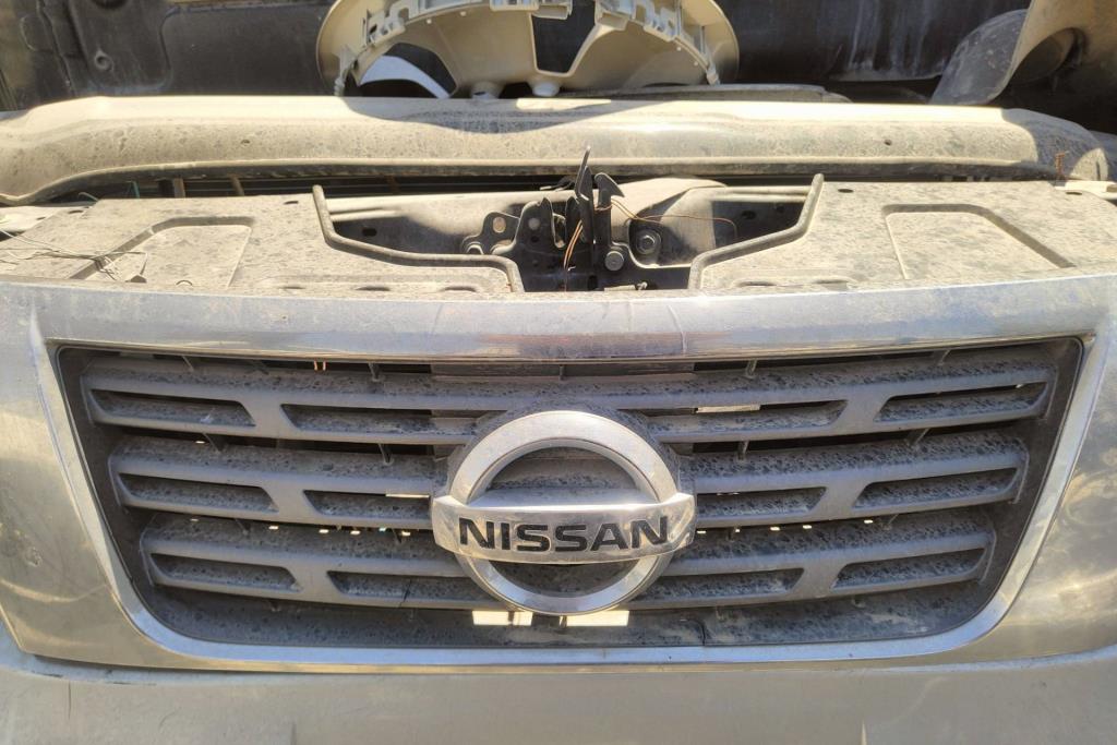 Body  Grilles Nissan Navara