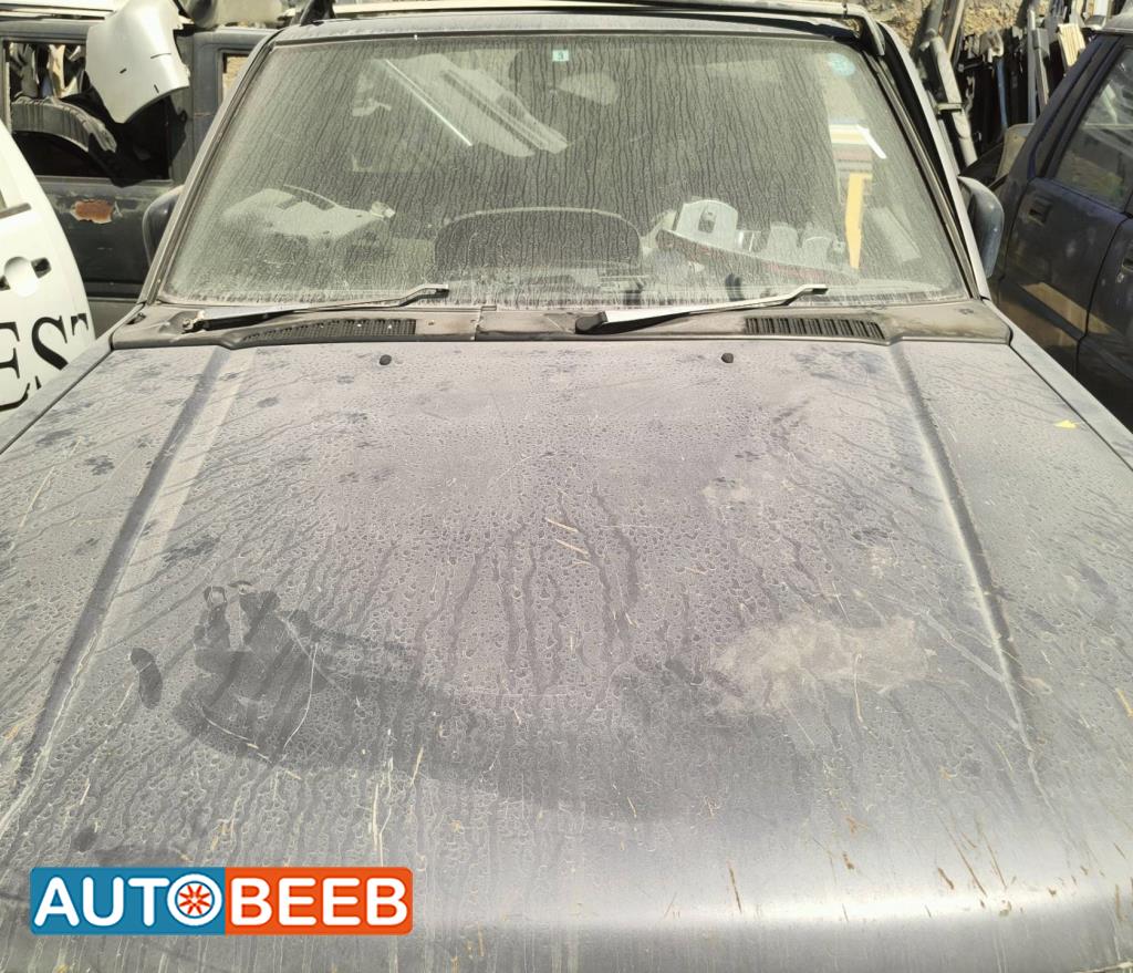 Body  Hood Nissan 