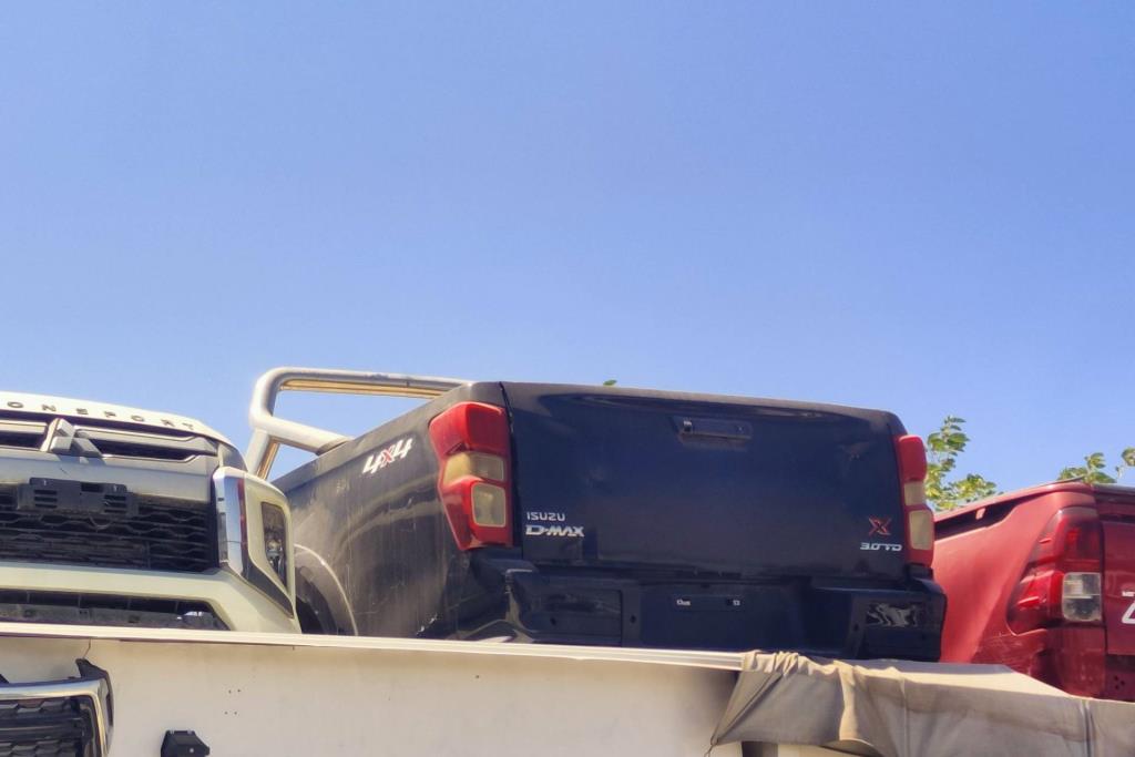 Body  Trunk Isuzu D-Max