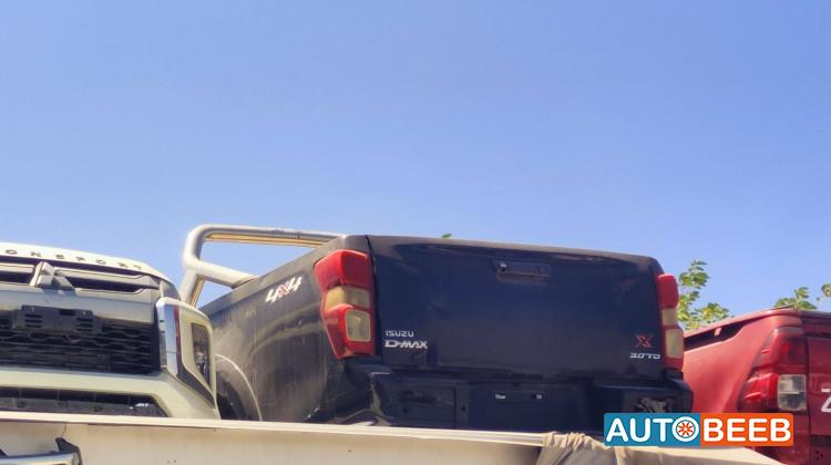 Body  Trunk Isuzu D-Max