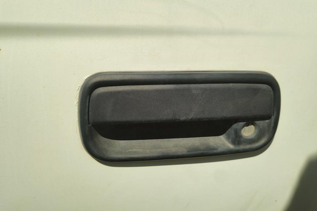 Body  Door Handle  Toyota Hilux