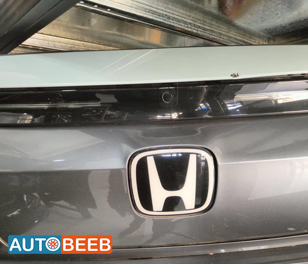 Body  Other Honda e:NP1