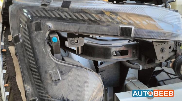 Lights Front light Avatr Model 11