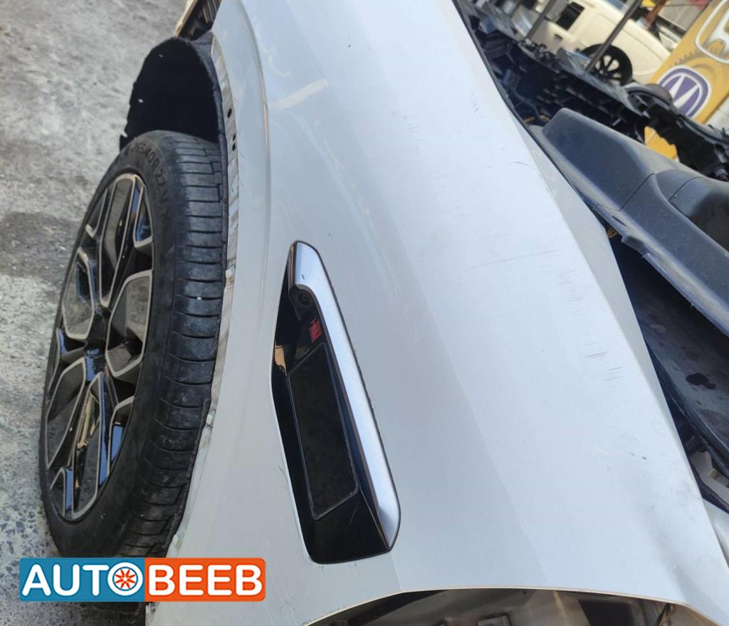 Body  Fenders  Avatr Model 11