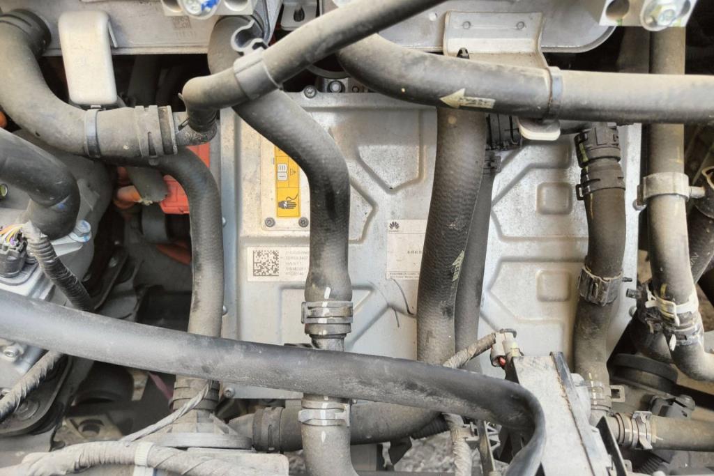  Mechanics  Avatr Model 11