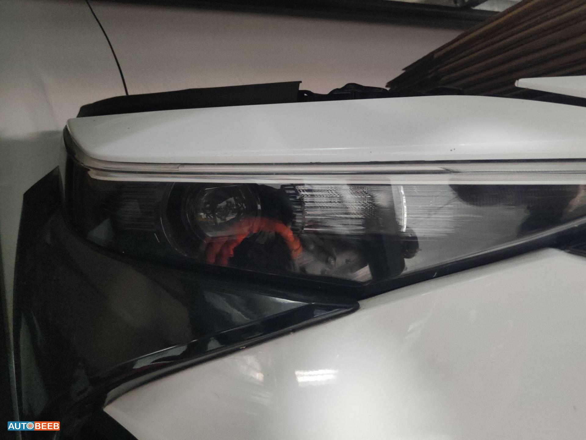 Lights Front light Toyota bZ4X