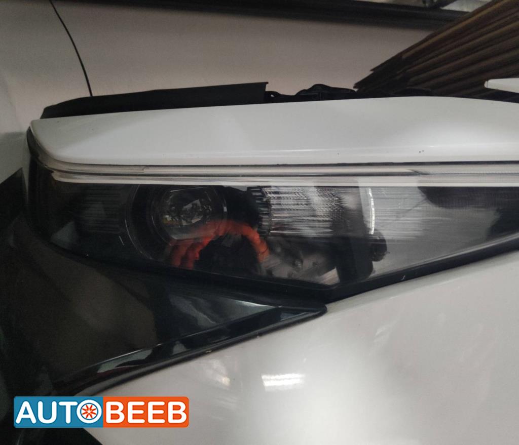 Lights Front light Toyota bZ4X
