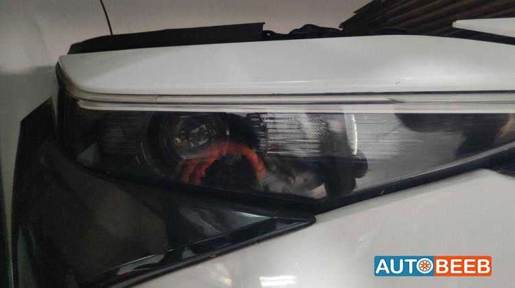 Lights Front light Toyota bZ4X