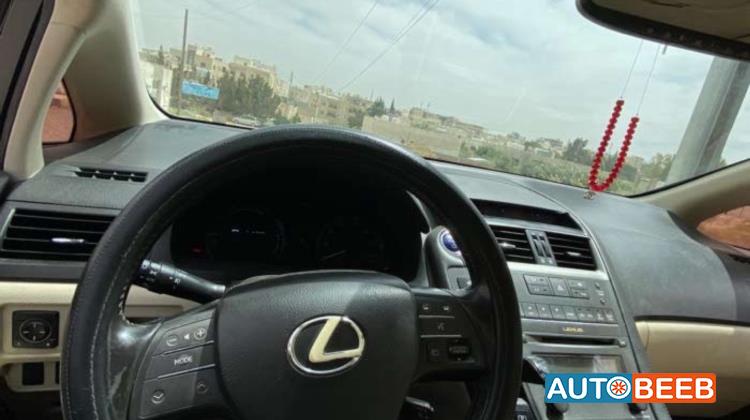 لكزس HS250h 2010