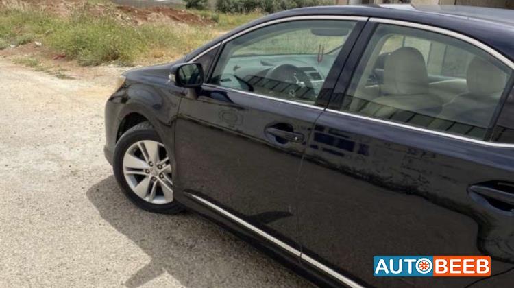 لكزس HS250h 2010