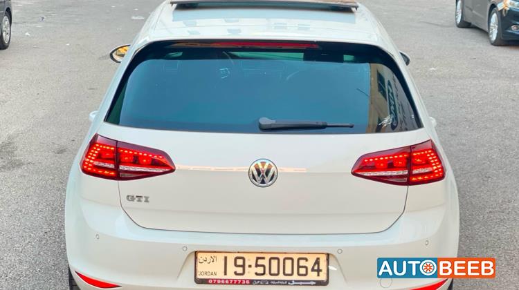 Volkswagen E-Golf 2016