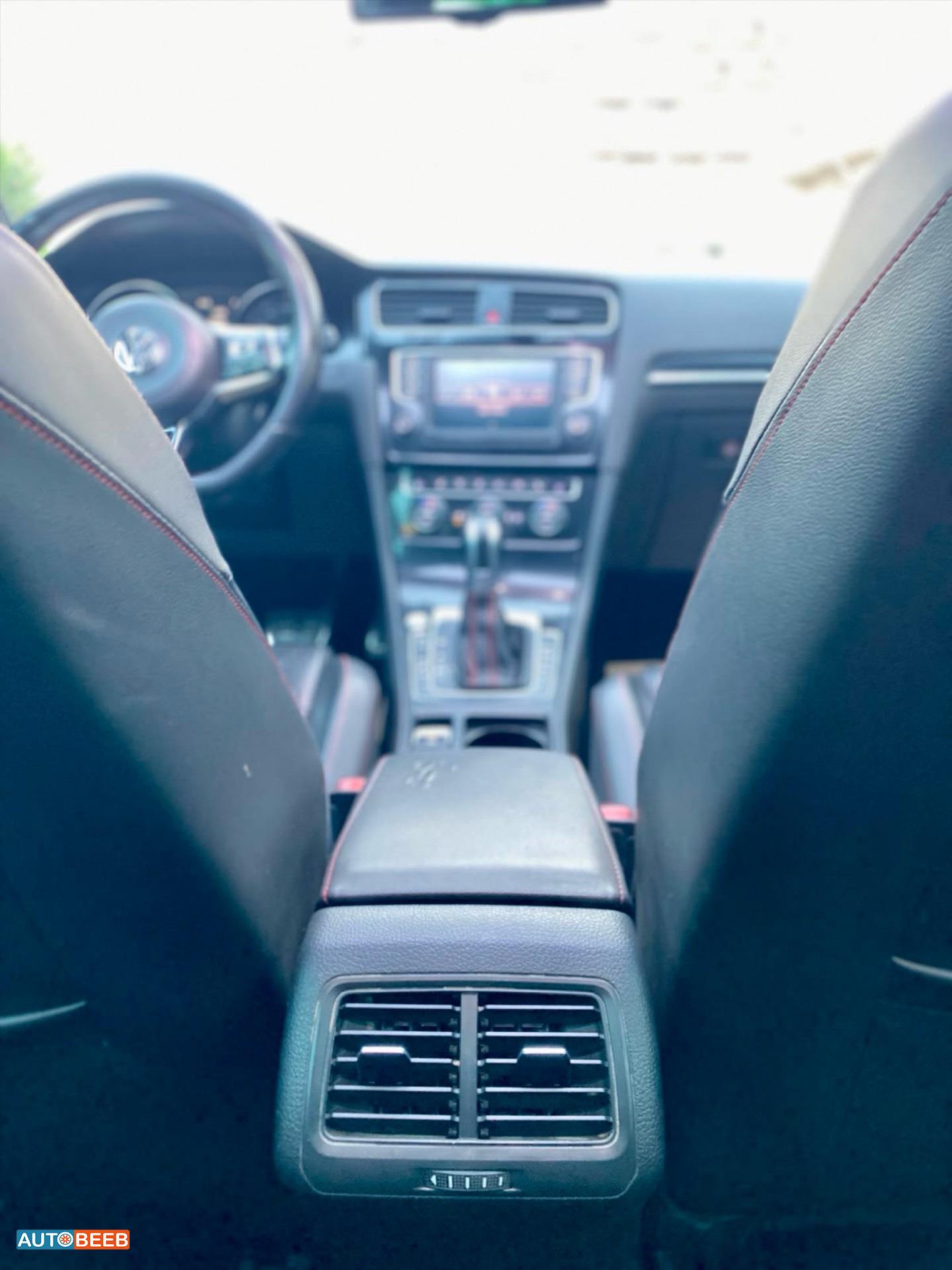 Volkswagen E-Golf 2016