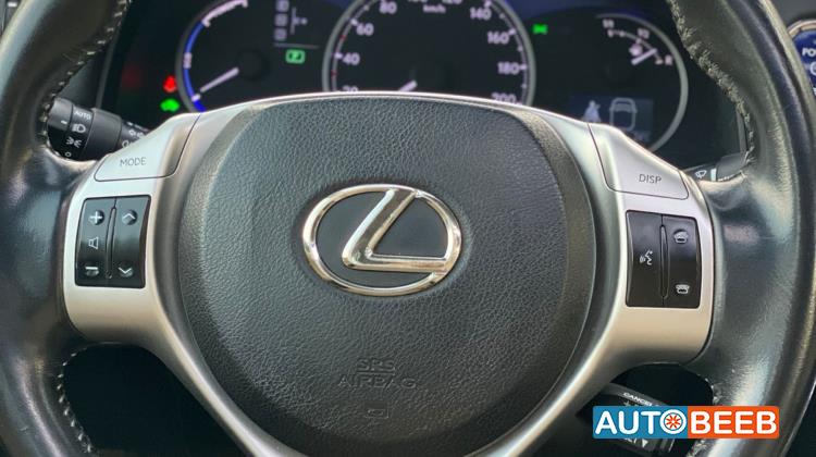 Lexus CT200 2012