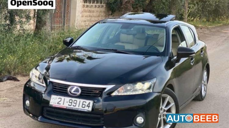 Lexus CT200 2012