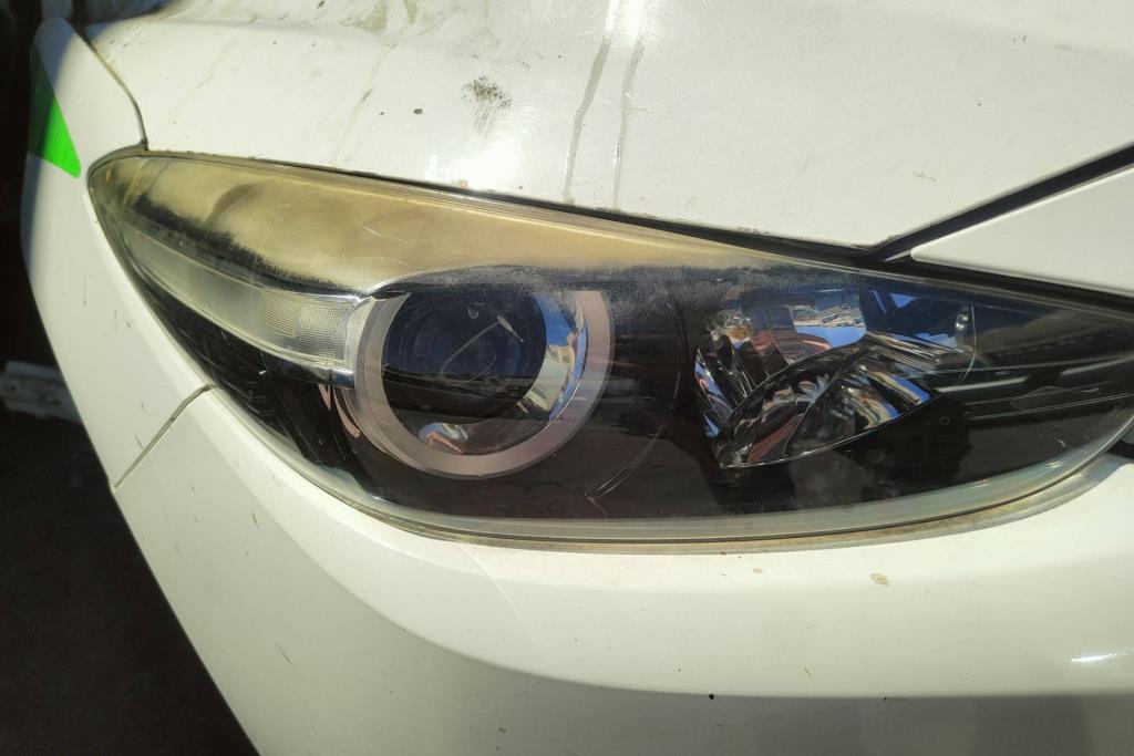Lights Front light Mazda 3