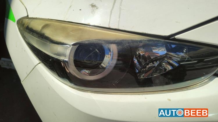 Lights Front light Mazda 3
