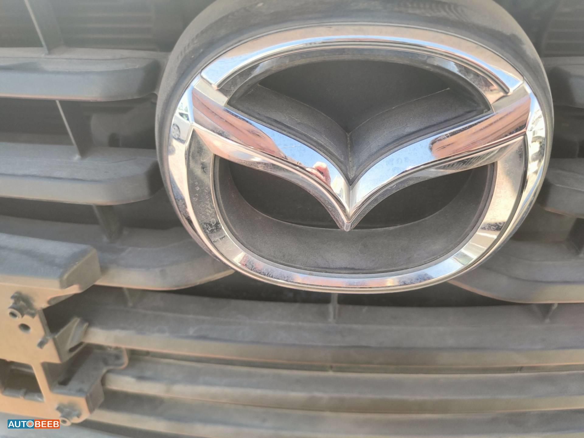 Body  Emblems Mazda 3