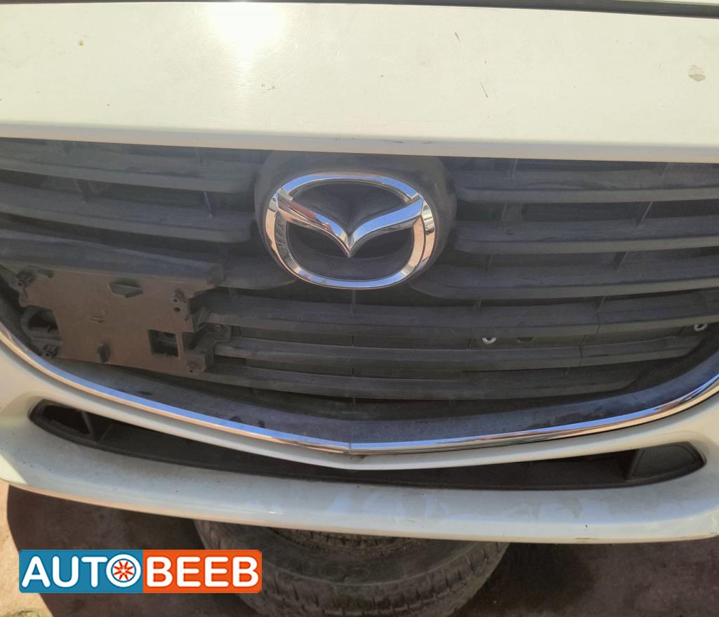 Body  Grilles Mazda 3
