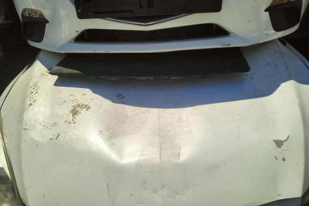 Body  Hood Mazda 3