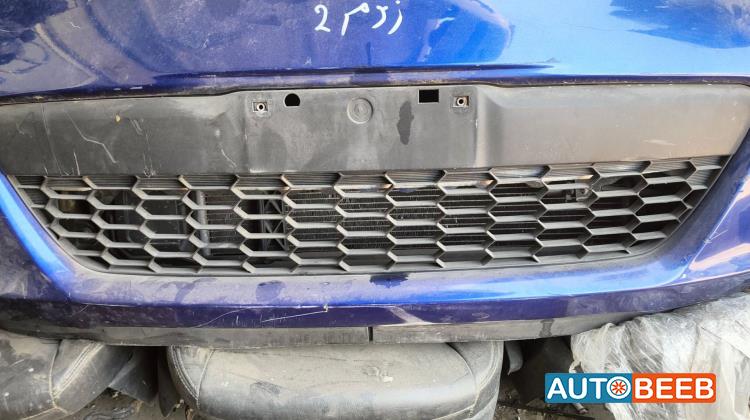 Body  Grilles Mazda 2