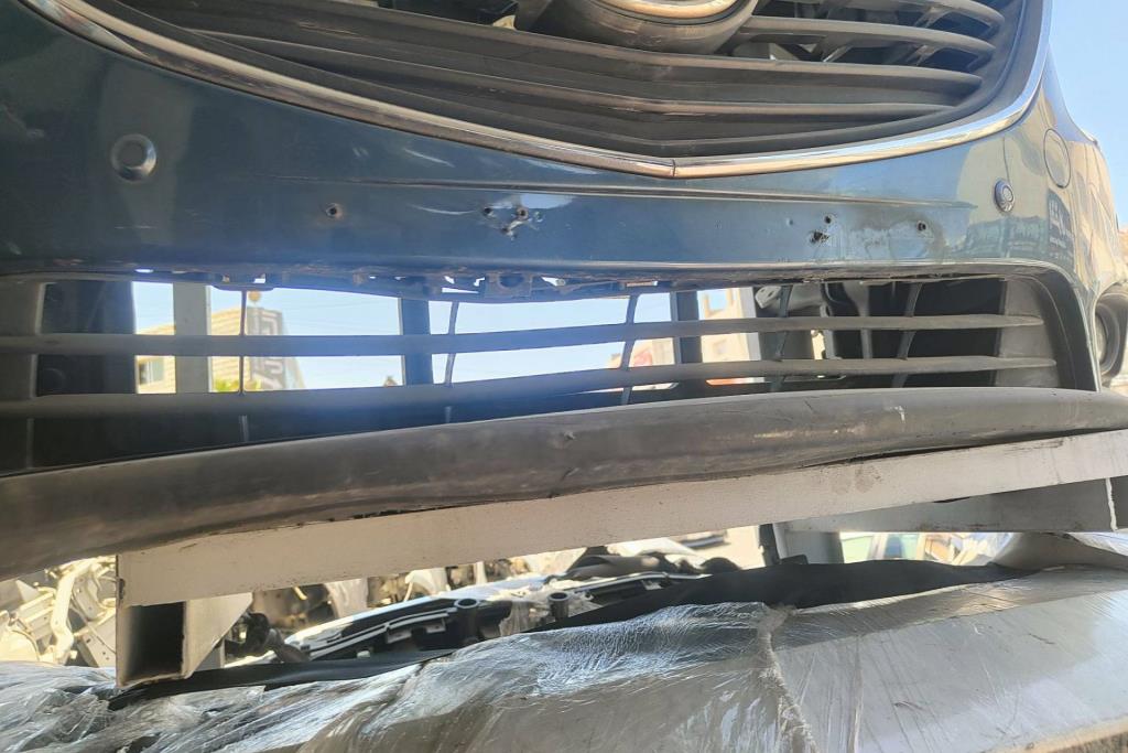 Body  Grilles Mazda 6