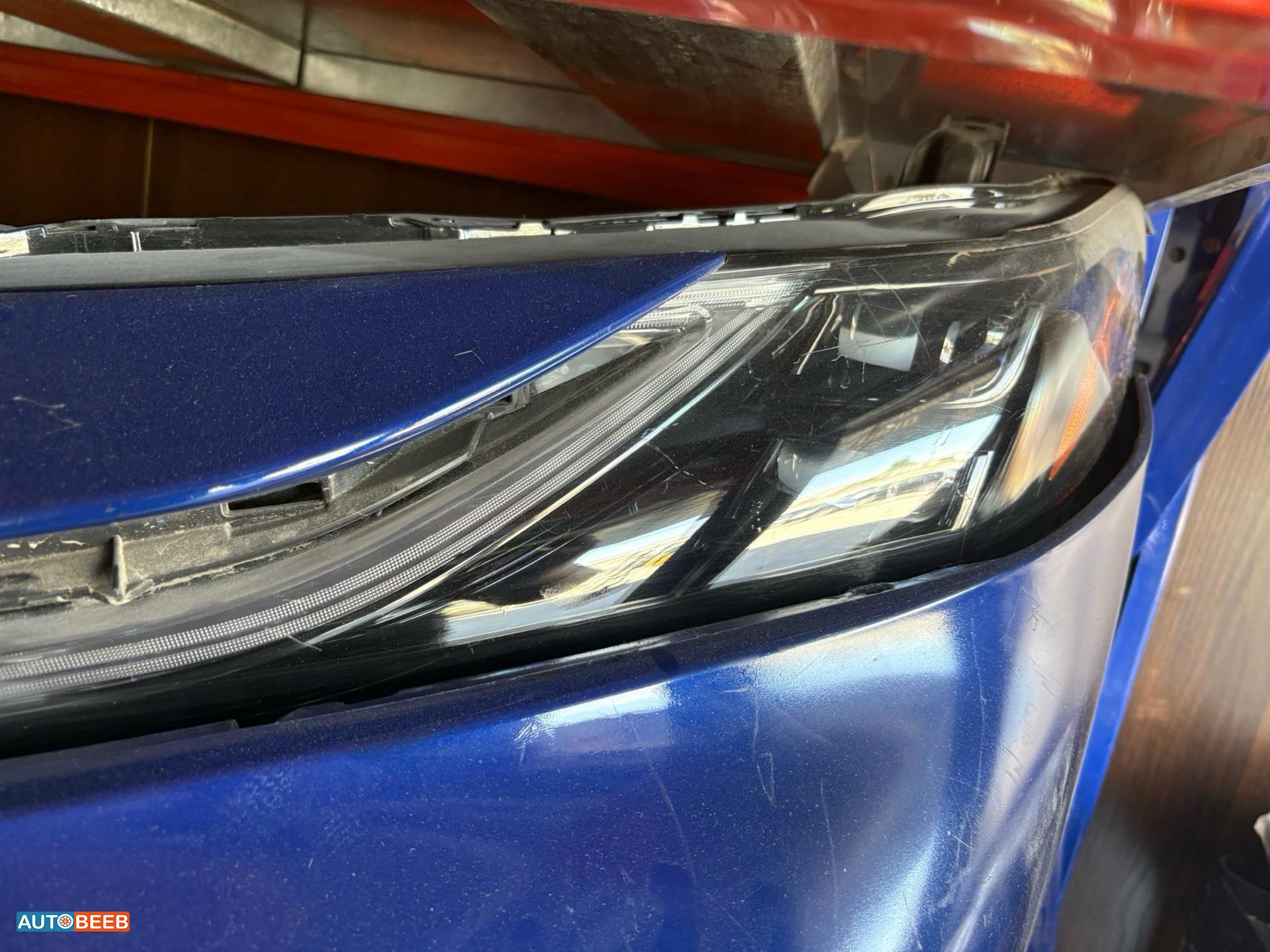 Lights Front light Toyota Camry