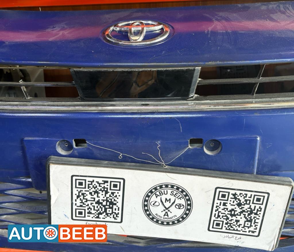 Body  Grilles Toyota Camry
