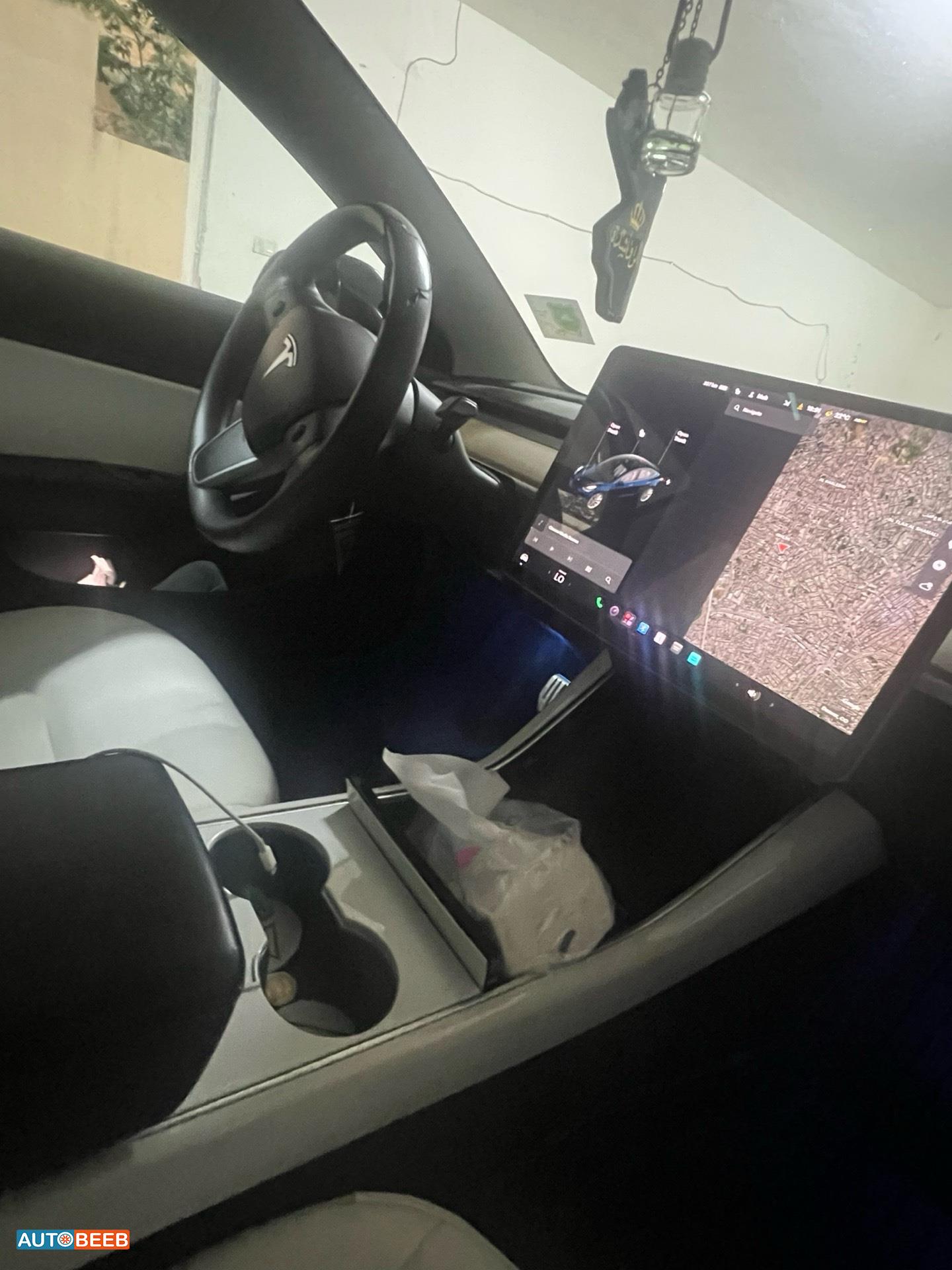 Tesla 3 2018