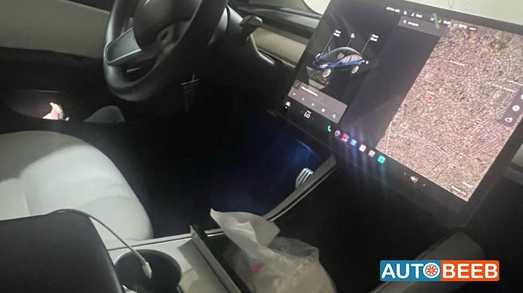 Tesla 3 2018